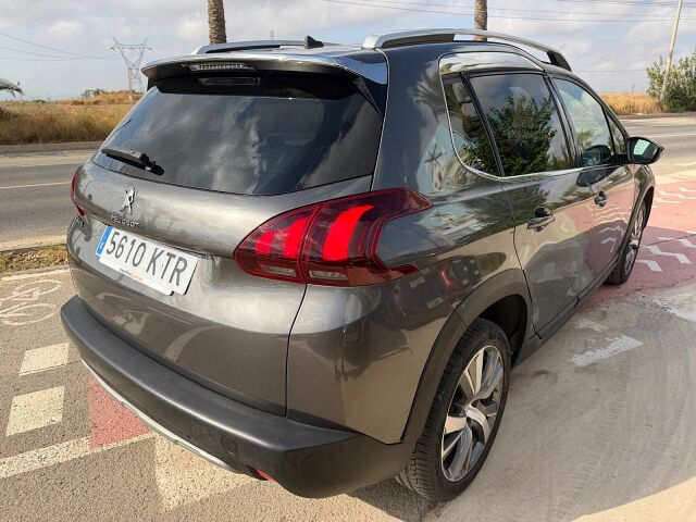 PEUGEOT 2008 ALLURE 1.2 E-THP AUTO SPANISH LHD IN SPAIN 41000 MILES SUPERB 2019